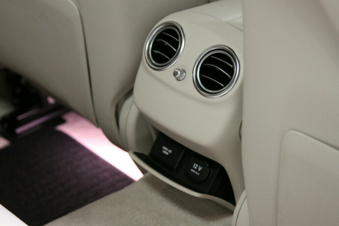 mercedes-benz-e-klasse-elektrisitetbensin-2017-big-3