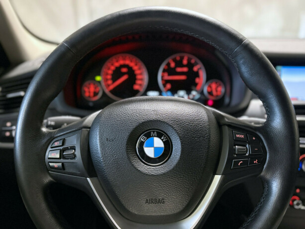 bmw-x3-diesel-2011-big-13