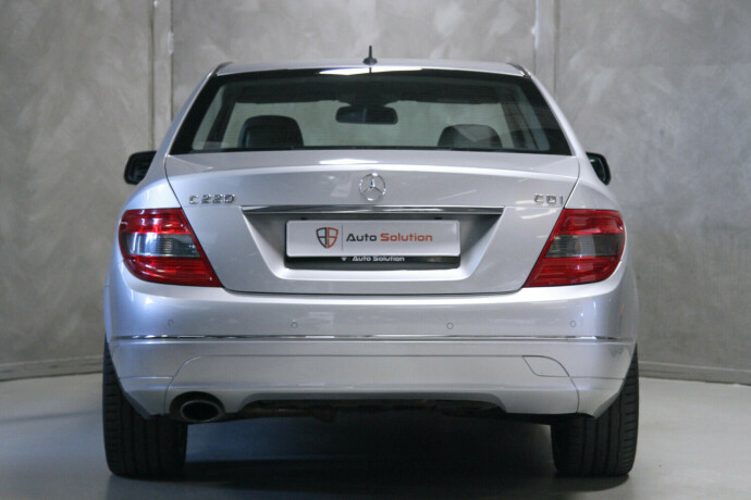 mercedes-benz-c-klasse-diesel-2008-big-18