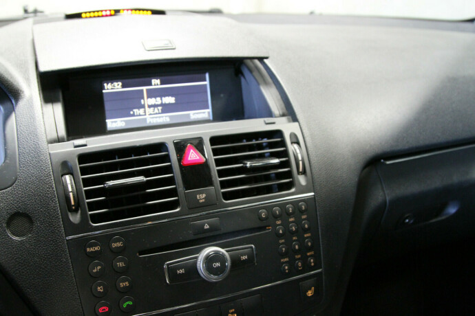 mercedes-benz-c-klasse-diesel-2008-big-9