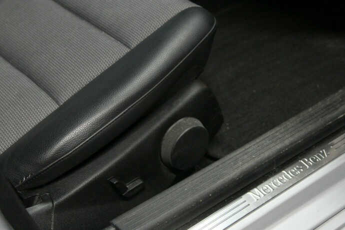 mercedes-benz-c-klasse-diesel-2008-big-5