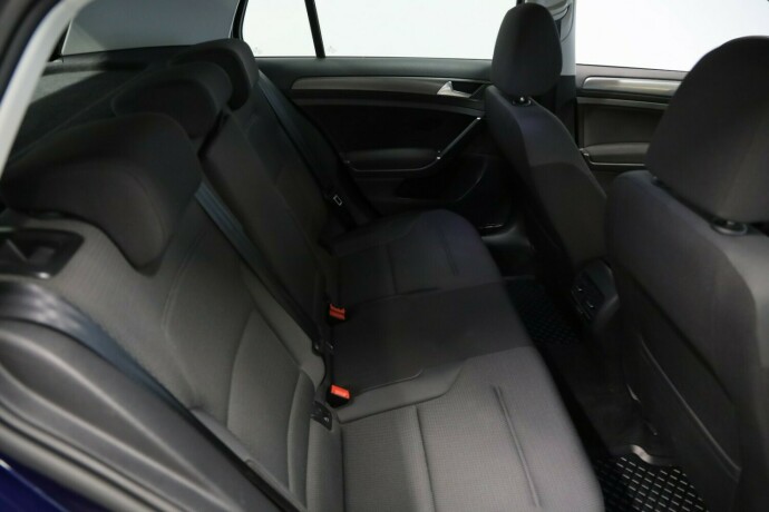 volkswagen-golf-elektrisitet-2019-big-8