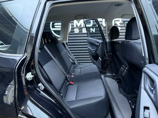 subaru-forester-bensin-2014-big-30