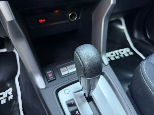 subaru-forester-bensin-2014-big-24