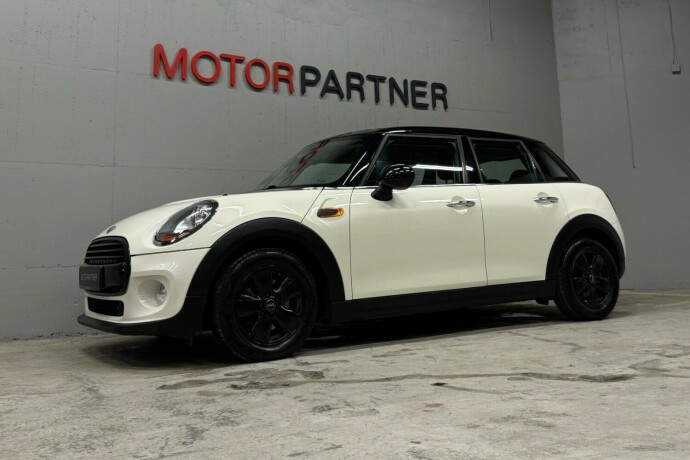 mini-cooper-bensin-2015-big-0