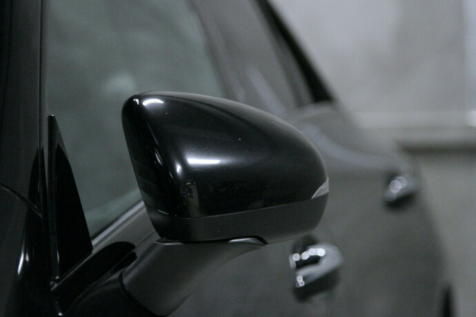mercedes-benz-cla-plug-in-petrol-2022-big-24