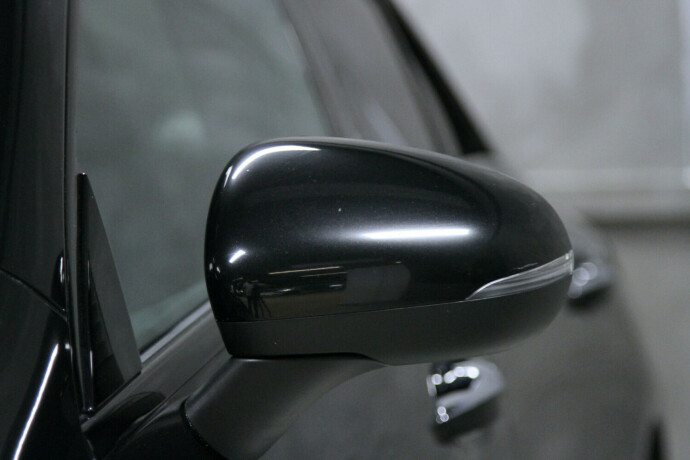 mercedes-benz-cla-plug-in-petrol-2022-big-23