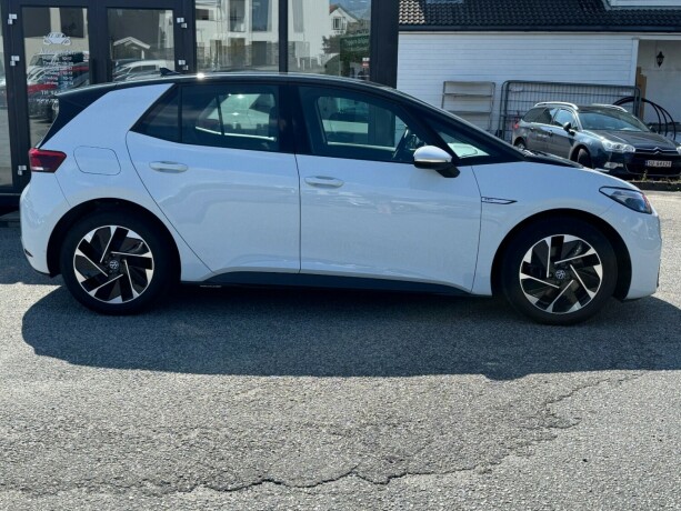 volkswagen-id3-elektrisitet-2021-big-4