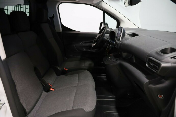 toyota-proace-city-elektrisitet-2023-big-7