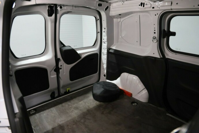 toyota-proace-city-elektrisitet-2023-big-9