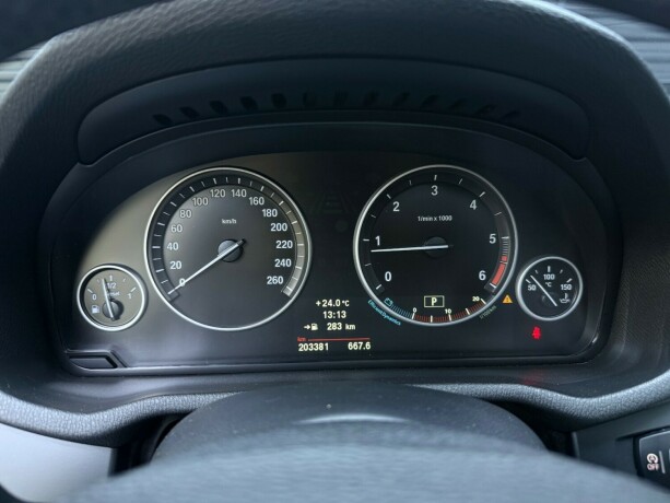 bmw-x3-diesel-2012-big-16