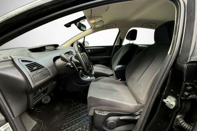 citroen-c4-diesel-2006-big-11