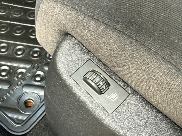 citroen-c4-diesel-2006-big-14