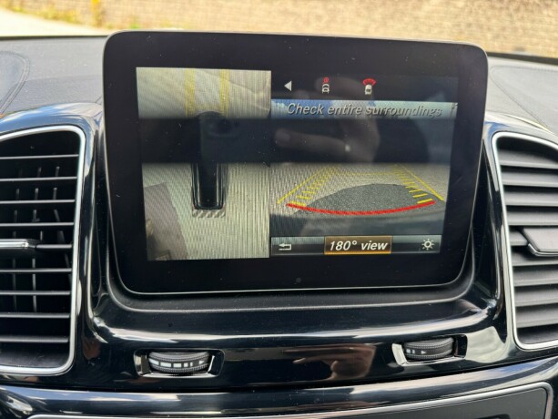 mercedes-benz-gls-diesel-2016-big-9