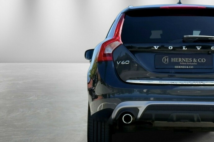 volvo-v60-elektrisitetdiesel-2017-big-8