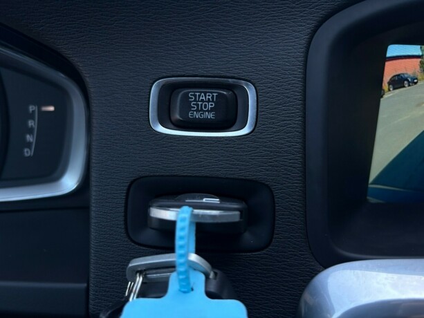volvo-v60-elektrisitetdiesel-2017-big-21