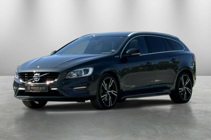 volvo-v60-elektrisitetdiesel-2017-big-0