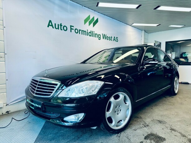 mercedes-benz-s-klasse-bensin-2006-big-1