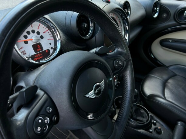 mini-countryman-diesel-2013-big-15