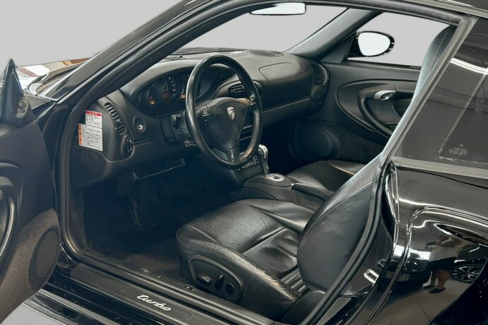 porsche-911-bensin-2001-big-8
