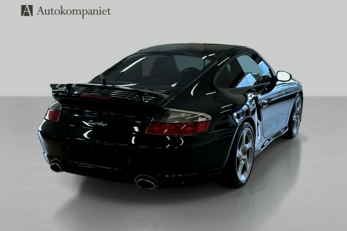 porsche-911-bensin-2001-big-7