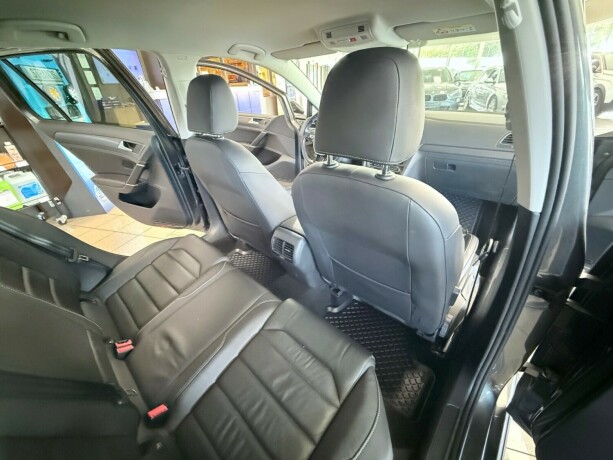 volkswagen-golf-elektrisitet-2020-big-30