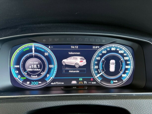 volkswagen-golf-elektrisitet-2020-big-15