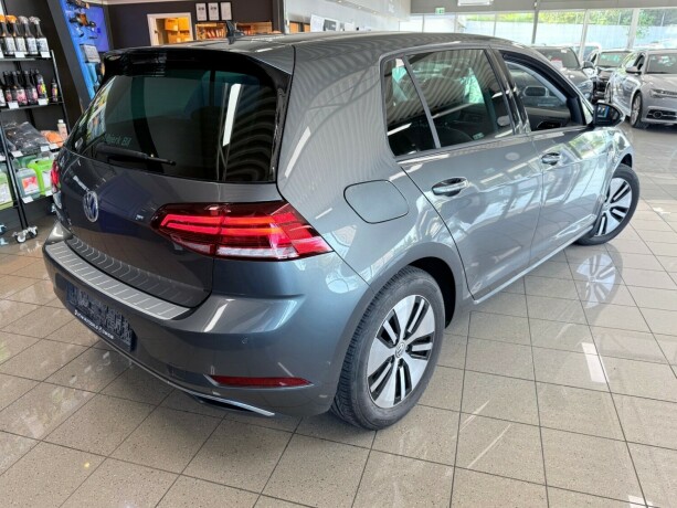 volkswagen-golf-elektrisitet-2020-big-6