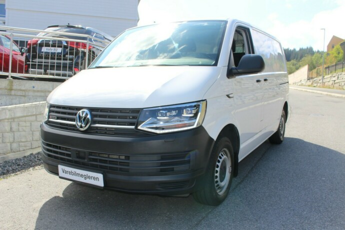 volkswagen-transporter-diesel-2019-big-1