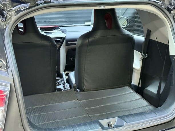 toyota-iq-bensin-2012-big-24