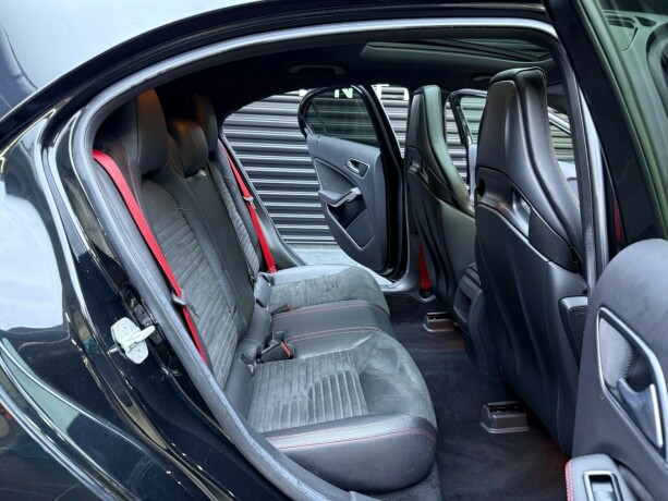 mercedes-benz-a-klasse-bensin-2015-big-28