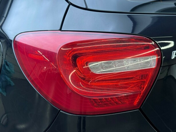 mercedes-benz-a-klasse-bensin-2015-big-6