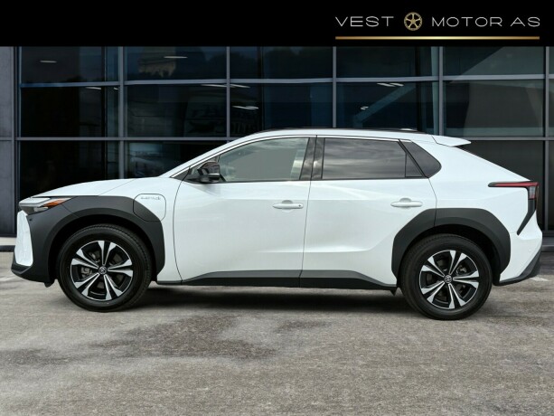 toyota-bz4x-elektrisitet-2023-big-3