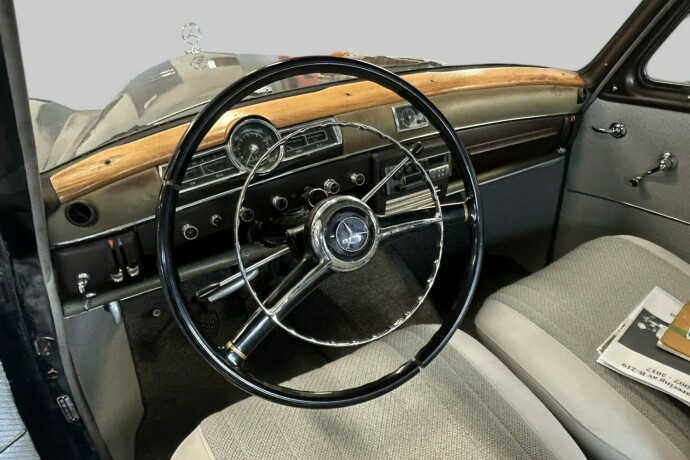 mercedes-benz-andre-bensin-1958-big-7