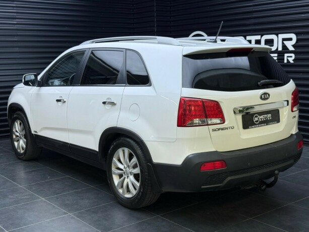 kia-sorento-diesel-2011-big-1