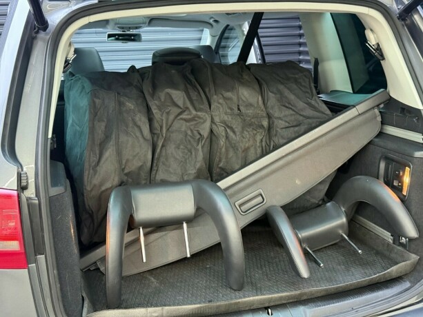 volkswagen-sharan-diesel-2011-big-40