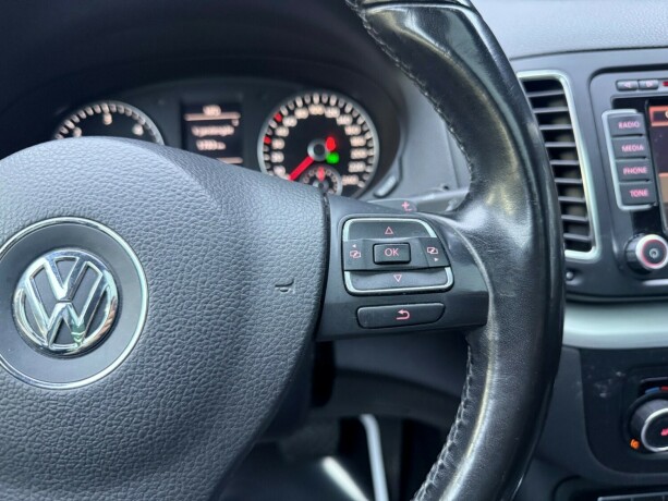 volkswagen-sharan-diesel-2011-big-14