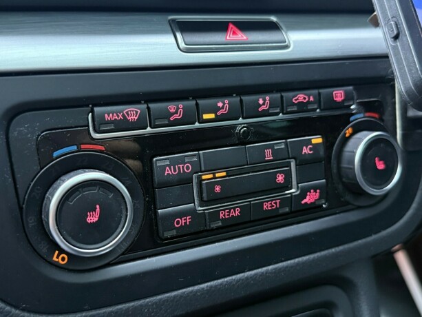 volkswagen-sharan-diesel-2011-big-26