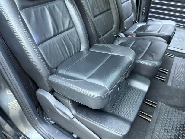volkswagen-sharan-diesel-2011-big-37