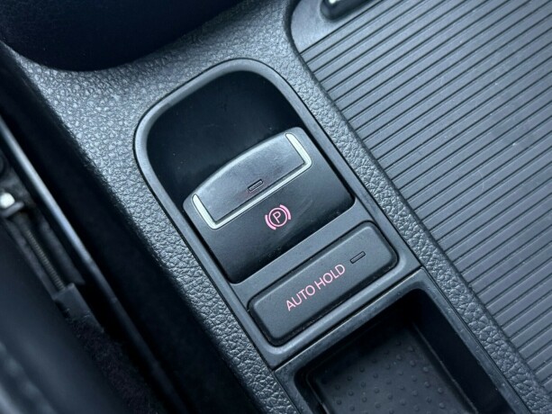 volkswagen-sharan-diesel-2011-big-31