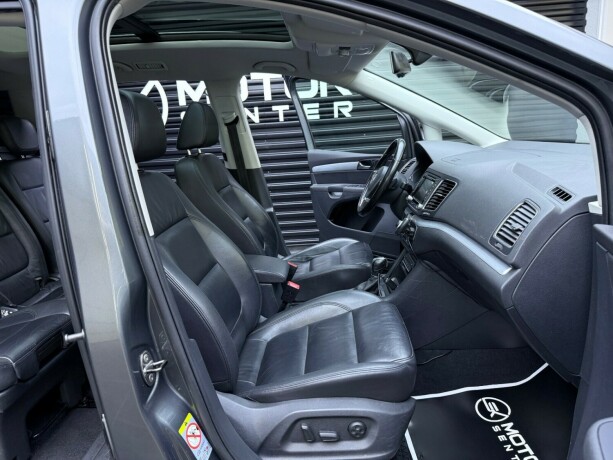 volkswagen-sharan-diesel-2011-big-33