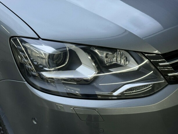 volkswagen-sharan-diesel-2011-big-4