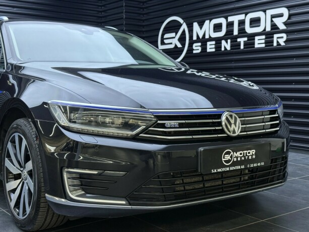 volkswagen-passat-elektrisitetbensin-2018-big-3