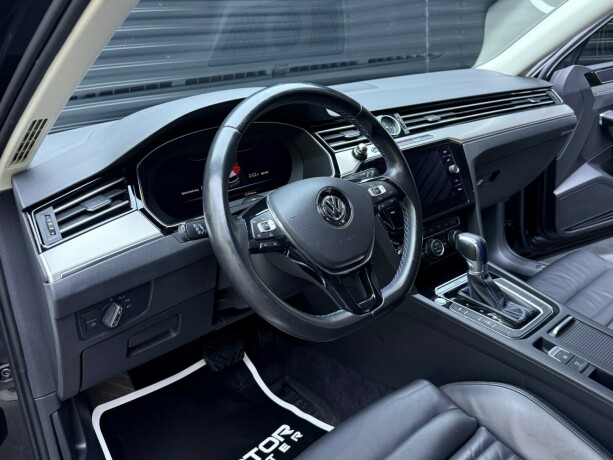 volkswagen-passat-elektrisitetbensin-2018-big-10