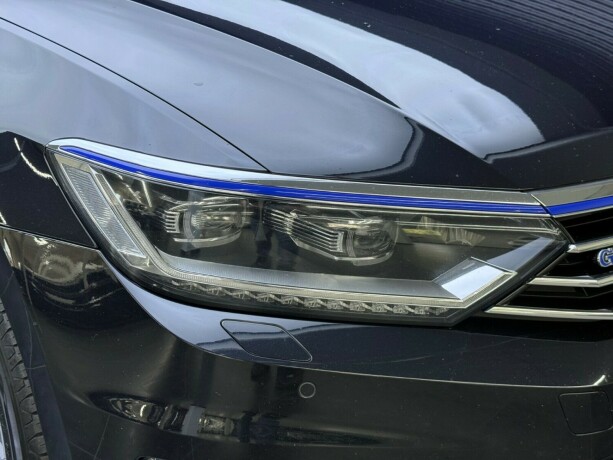 volkswagen-passat-elektrisitetbensin-2018-big-4