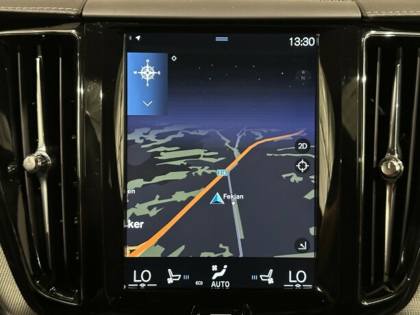volvo-xc-60-elektrisitetbensin-2019-big-26