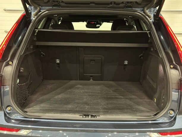 volvo-xc-60-elektrisitetbensin-2019-big-12