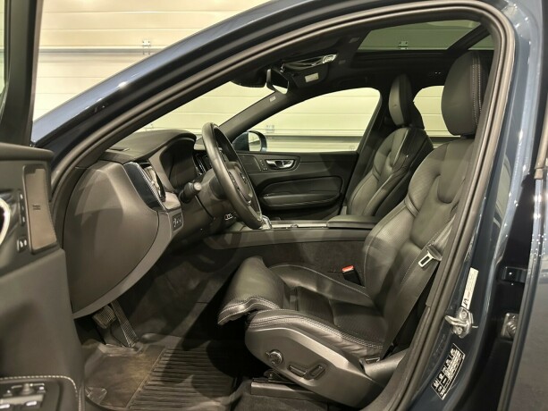 volvo-xc-60-elektrisitetbensin-2019-big-6
