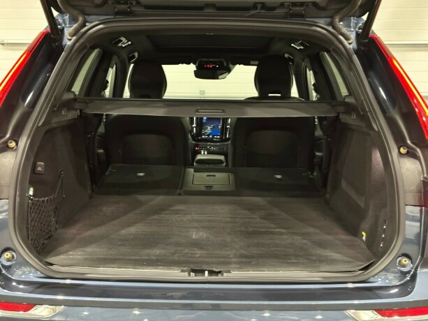 volvo-xc-60-elektrisitetbensin-2019-big-13