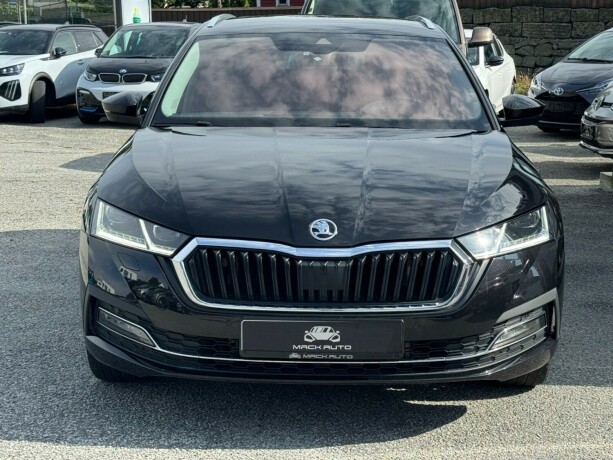 skoda-octavia-elektrisitetbensin-2021-big-1